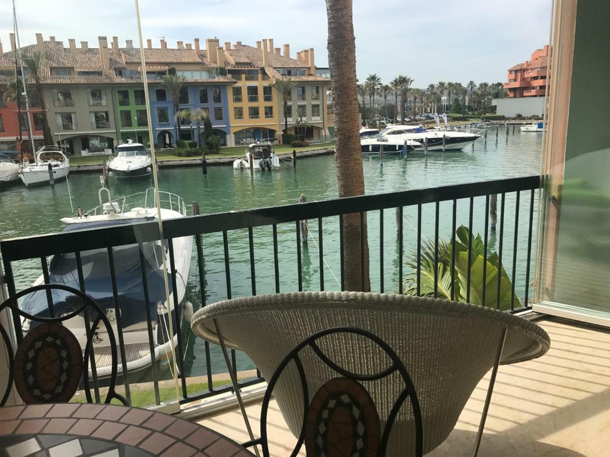 Apartamento Con Piscina ,Playa Con Vistas Panoramicas En La Marina De Sotogrande سان روكي المظهر الخارجي الصورة